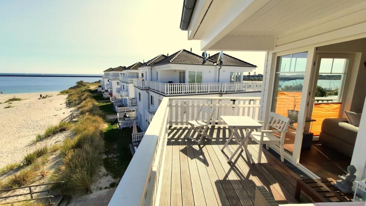 Strandhaus Libelle - Direkt Am Strand Der Ostsee カッペルン エクステリア 写真